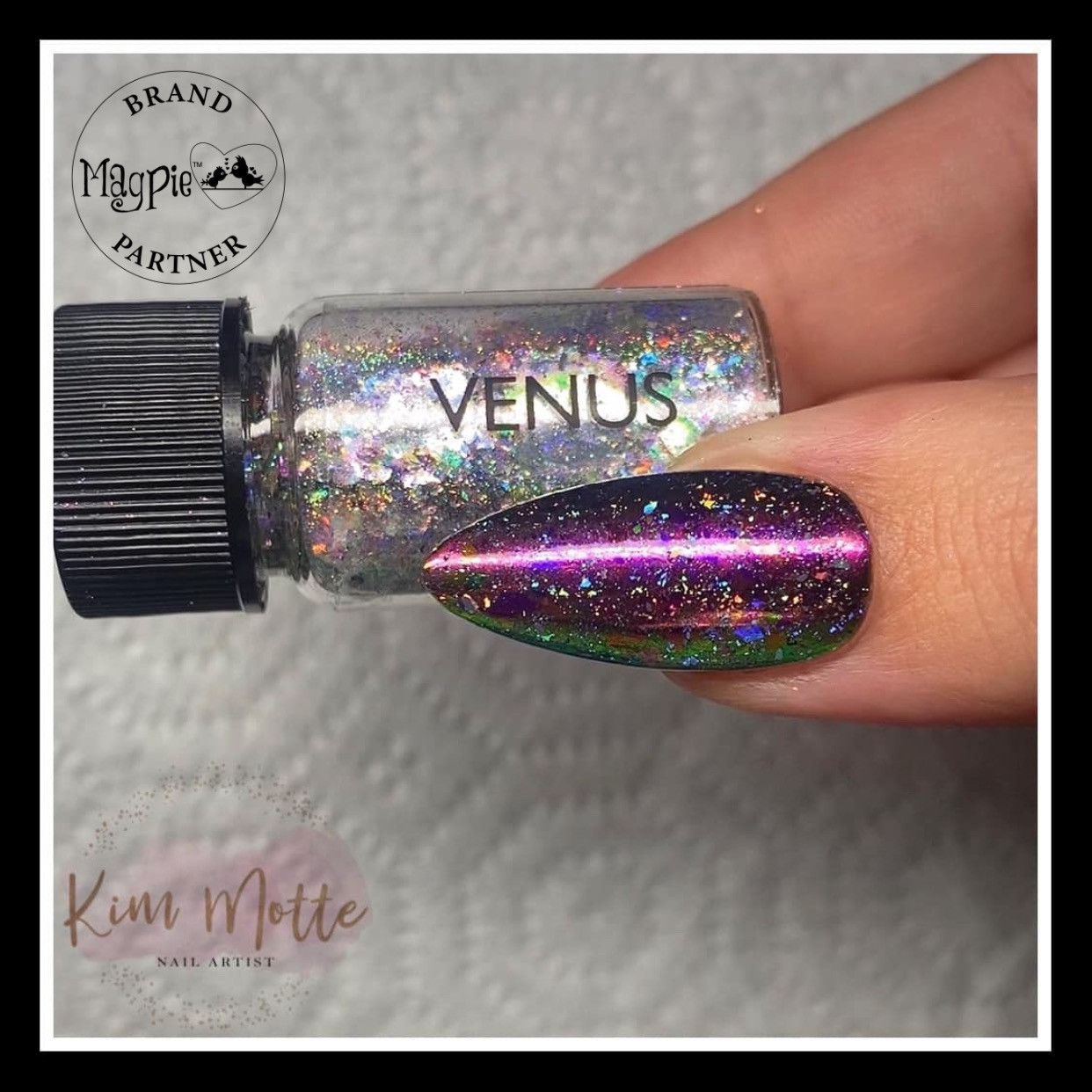 Venus Flake Dust